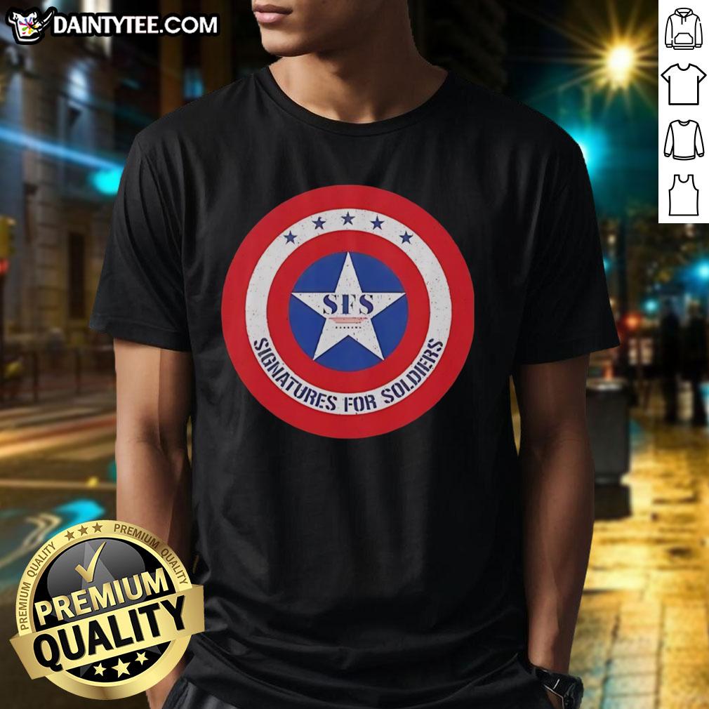 premium-signatures-for-soldiers-sfs-captain-america-shield-retro-t-shirt-1 Premium Signatures for Soldiers Captain America Shield Retro T-Shirt showcasing a vintage design perfect for fans.