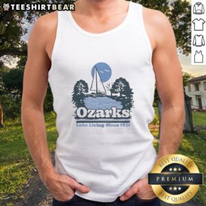 Top Ozarks Lake Living Since 1931 Ash Tank Top showcasing a stylish design perfect for lake enthusiasts.