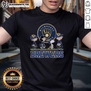Alt Text: Cute Snoopy, Charlie Brown, Linus, and Lucy wearing Milwaukee Brewers baseball jersey t-shirts, showcasing team spirit.