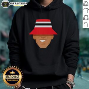Good Kobbie Mainoo wearing a Manchester United hoodie, showcasing team spirit and style.