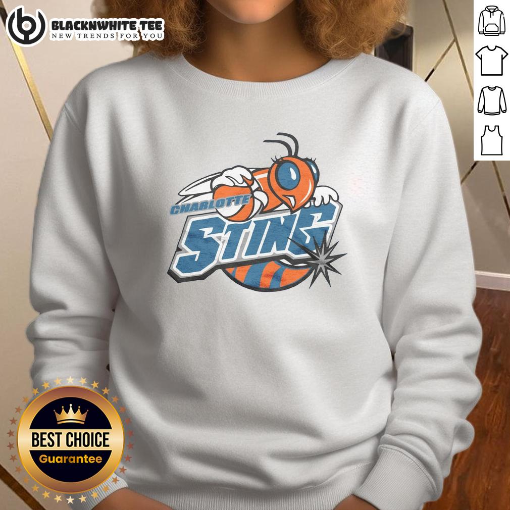 Top Charlotte Sting '04 Sweatshirt Charlotte Sting 04 sweatshirt featuring the team's logo and vibrant colors, perfect for fans and collectors.