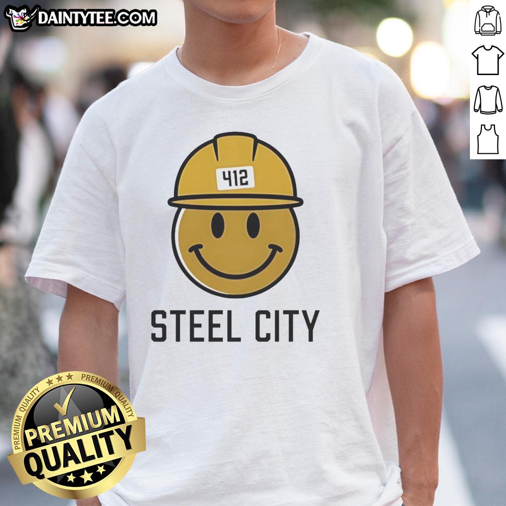 top-icon-steel-city-412-smiley-hardhat-t-shirt Alt Text: Top Icon Steel City 412 Smiley Hardhat T-Shirt featuring a vibrant design and durable fabric, perfect for workwear.