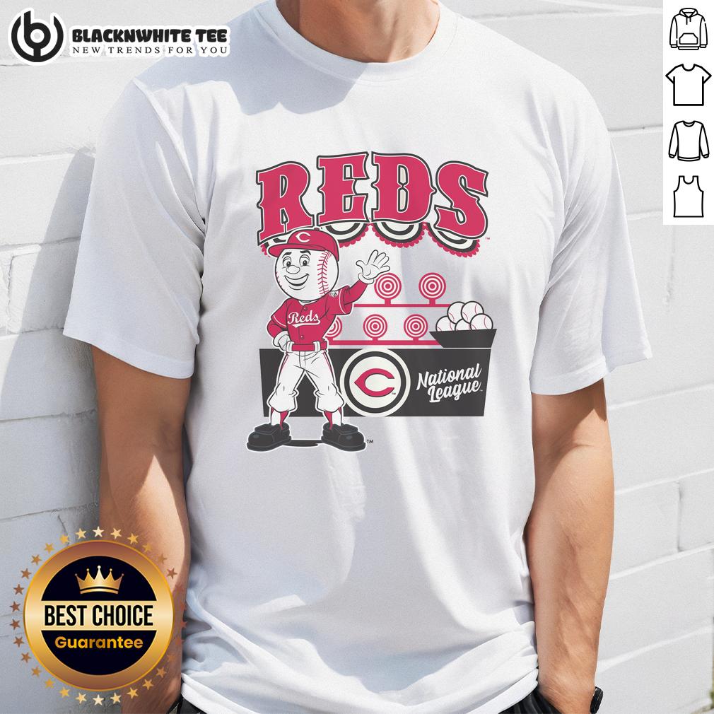 Top Mitchell & Ness Cream Cincinnati Reds Step Back Up T Shirt Alt Text: Top Mitchell & Ness cream Cincinnati Reds Step Back Up T-Shirt featuring vibrant team graphics and a classic fit.