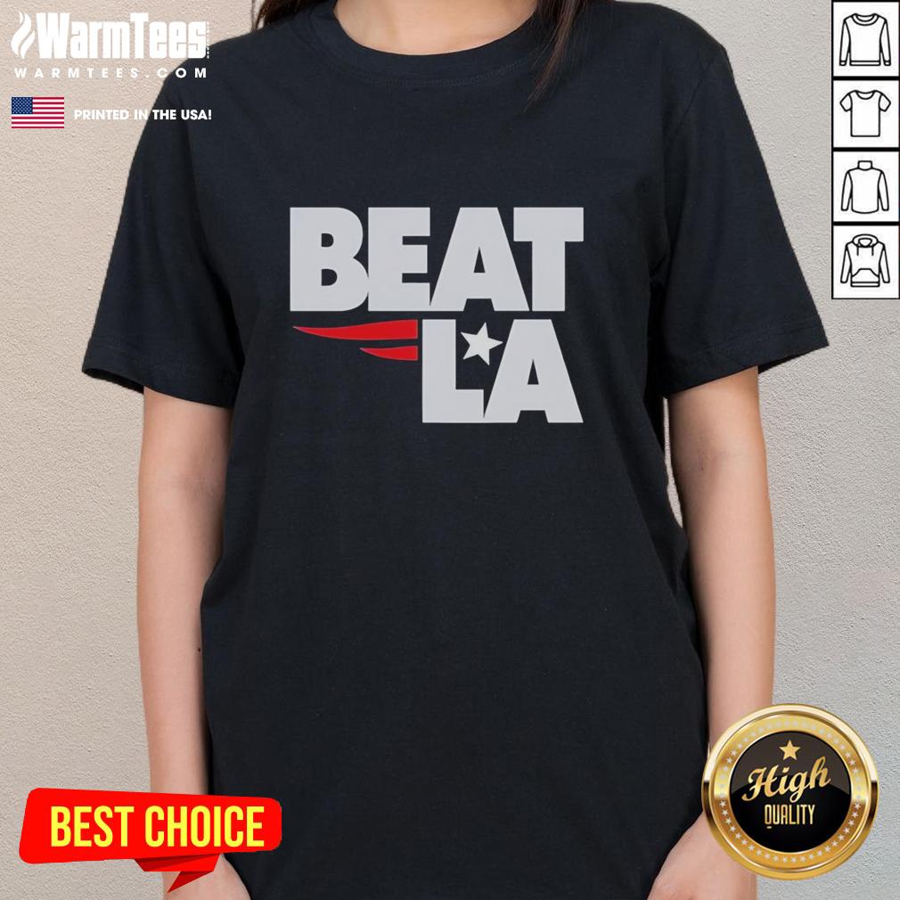 top-new-england-patriots-beat-la-ladies-tee Alt Text: Top New England Patriots beat LA graphic on stylish women's tee, perfect for fans and game day attire.