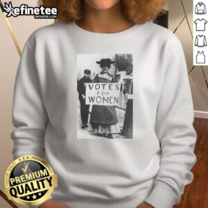 Zendaya in a stylish sweatshirt promoting 'Votes for Women' at the Spider-Man: No Way Home premiere.