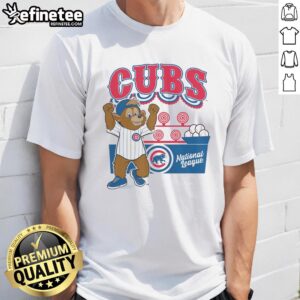 Alt Text: Premium Preschool Mitchell & Ness Cream Chicago Cubs Step Back Up T-Shirt featuring a stylish team logo and soft fabric.