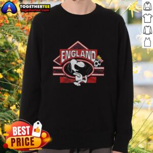 Top Peanuts Snoopy X England soccer sweatshirt featuring Snoopy in soccer gear, perfect for fans and collectors.