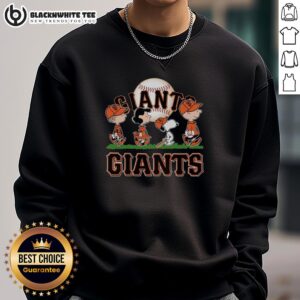 Alt Text: Cute Snoopy, Charlie Brown, Linus, and Lucy in San Francisco Giants baseball jersey sweatshirts, celebrating baseball.