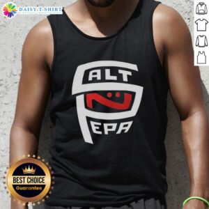 Awesome Salt N Pepa tank top featuring vibrant graphics and a stylish design, perfect for fans and trendy outfits.