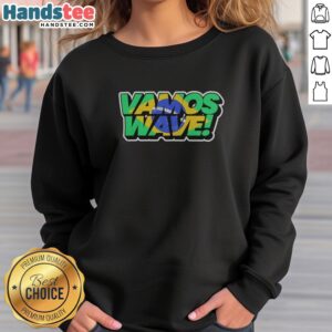 Top Brazil Vamos Wave Ordem E Progresso sweatshirt featuring vibrant colors and a comfortable fit.