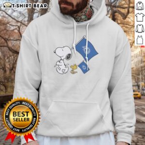 Good Snoopy And Woodstock Holding Orlando Magic Flags To Cheer Hoodie showcasing vibrant colors and fun graphics.