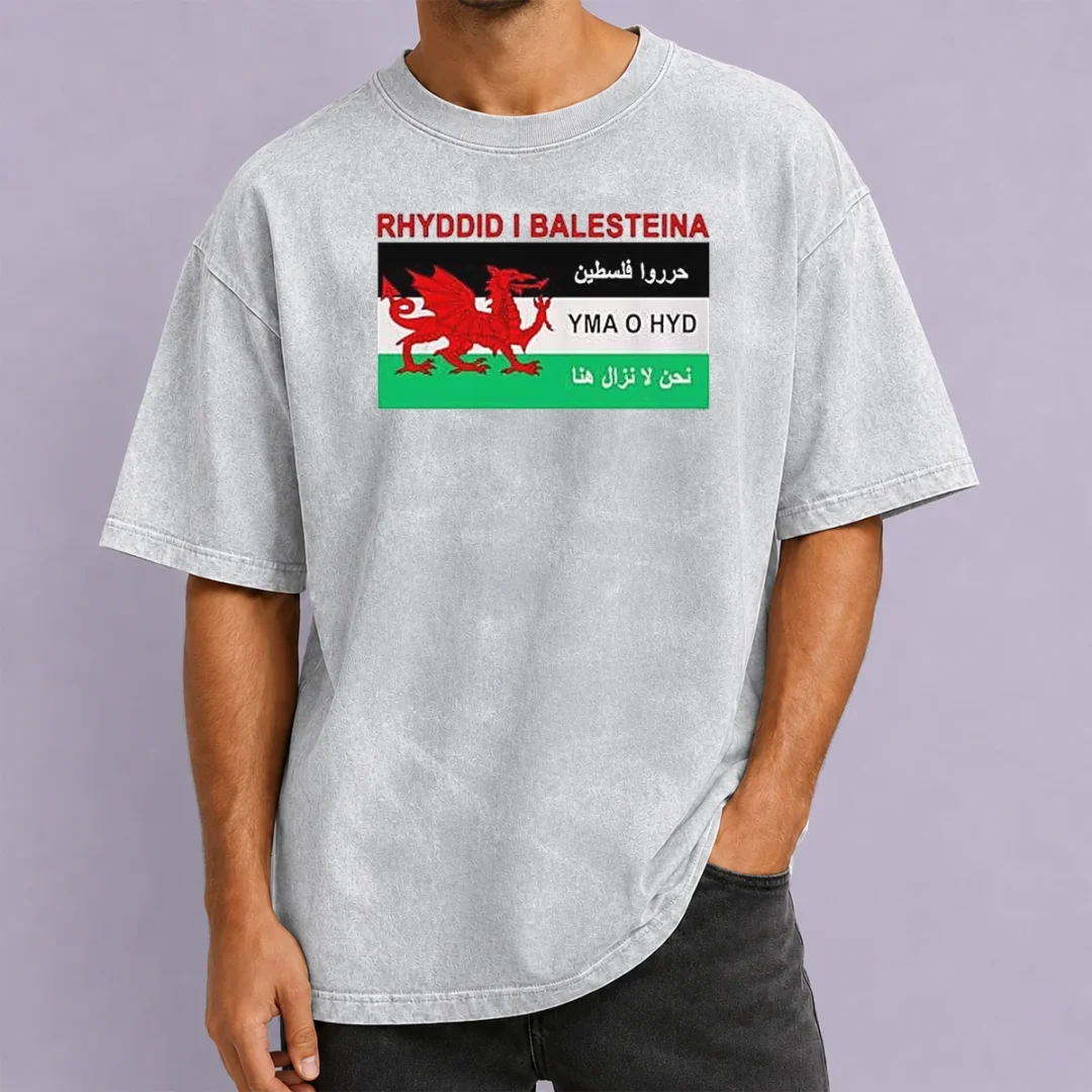 awesome-rhyddid-i-balesteina-yma-o-hyd-wales-palestine-solidarity-flag-washed-t-shirt Awesome Rhyddid I Balesteina Yma O Hyd Wales Palestine Solidarity Flag printed on a soft washed t shirt