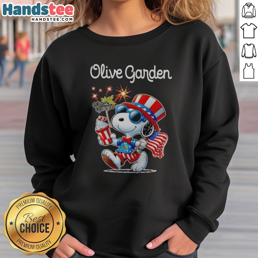 good-snoopy-x-olive-garden-fourth-of-july-american-250-years-1776-2026-fireworks-sweatshirt Good Snoopy X Olive Garden Fourth Of July American 250 Years 1776 2026 Fireworks sweatshirt featuring vibrant graphics