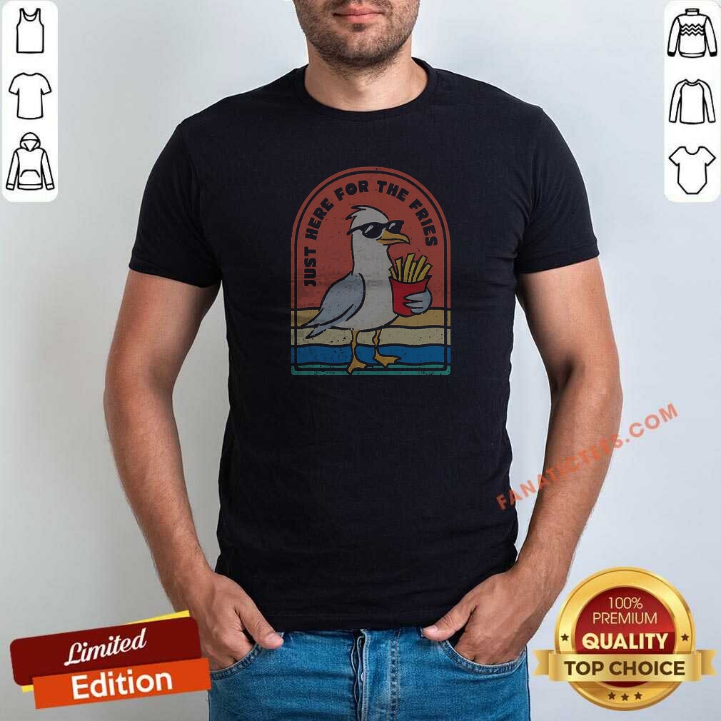 hot-funny-seagull-wearing-sunglasses-just-here-for-the-fries-beach-retro-vintage-shirt-optimized-1 Hot Funny Seagull Wearing Sunglasses Just Here For The Fries Beach Retro Vintage