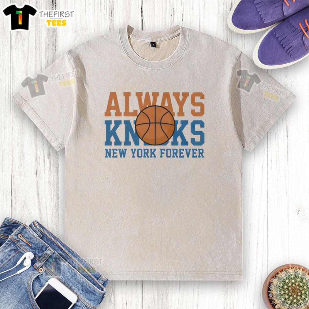 premium-new-york-forever-always-basketball-inspired-washed-t-shirt Premium New York Forever Always basketball-inspired washed t-shirt in vibrant colors, perfect for sports enthusiasts.