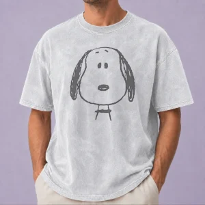 Nice Peanuts Snoopy Larger Than Life Washed T-Shirt