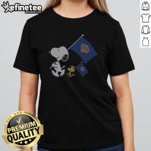 Premium Snoopy And Woodstock Holding New York Knicks Flags To Cheer girlt shirt in vibrant colors for fans