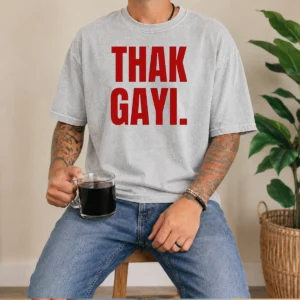 Pretty Thak Gayi Washed T-Shirt