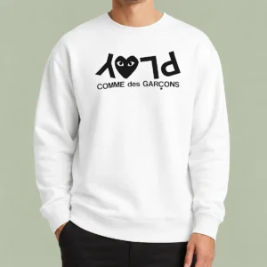 Hot Comme Des GarçOns Play Logo Fashion Sweater in black with iconic red heart logo on chest