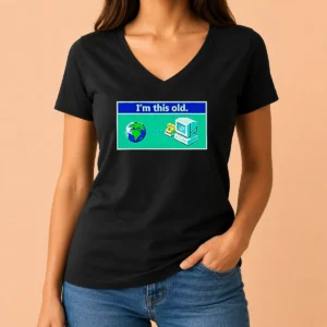 Top I'M This Old Geek V-Neck Shirt