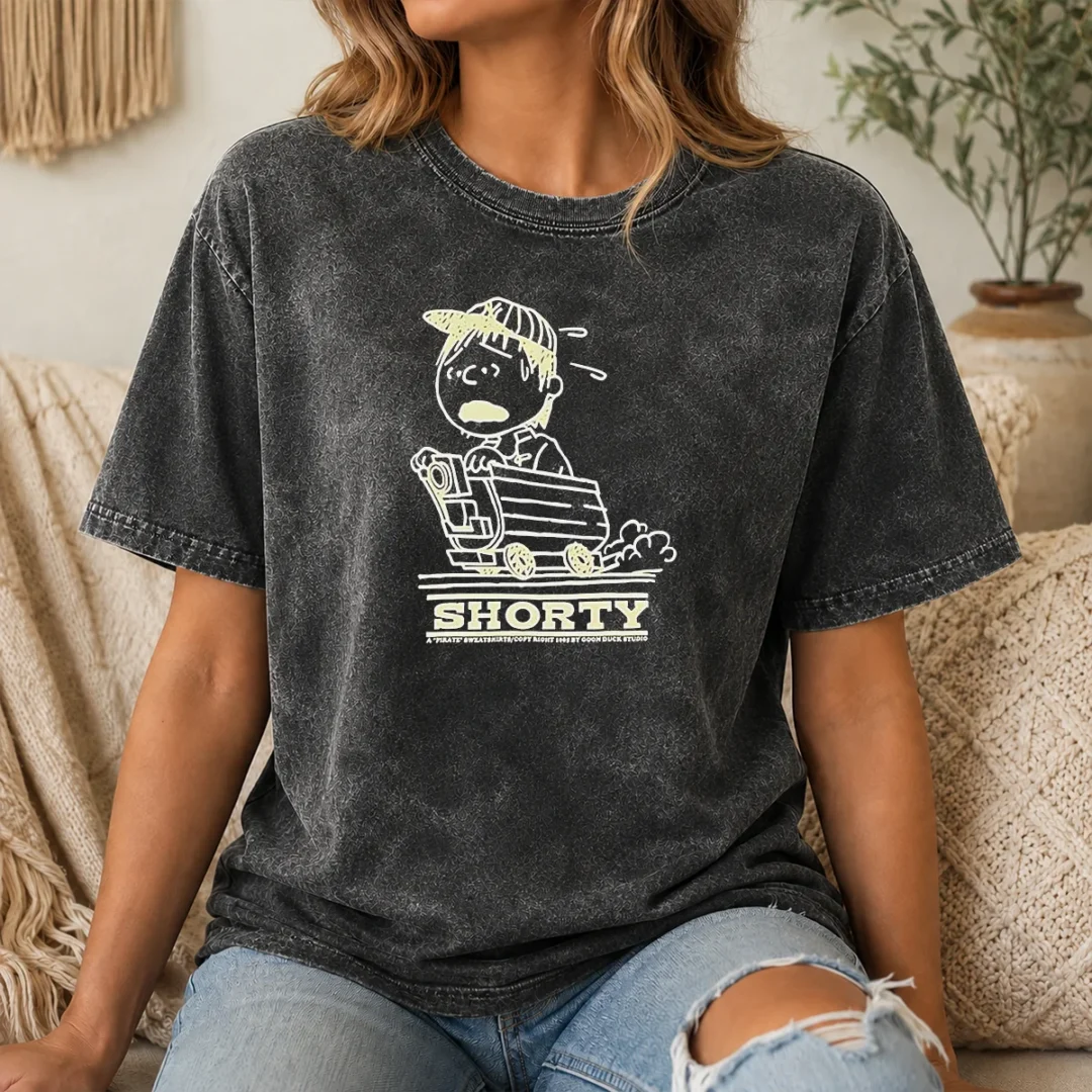 Good Linus Van Pelt Peanuts Comic Strip Shorty A Pirate Sweatshirts Copy Right 1985 Washed T Shirt Good Linus Van Pelt Peanuts Comic Strip Shorty A Pirate Sweatshirts Copy Right 1985 Washed T Shirt in soft faded fabric