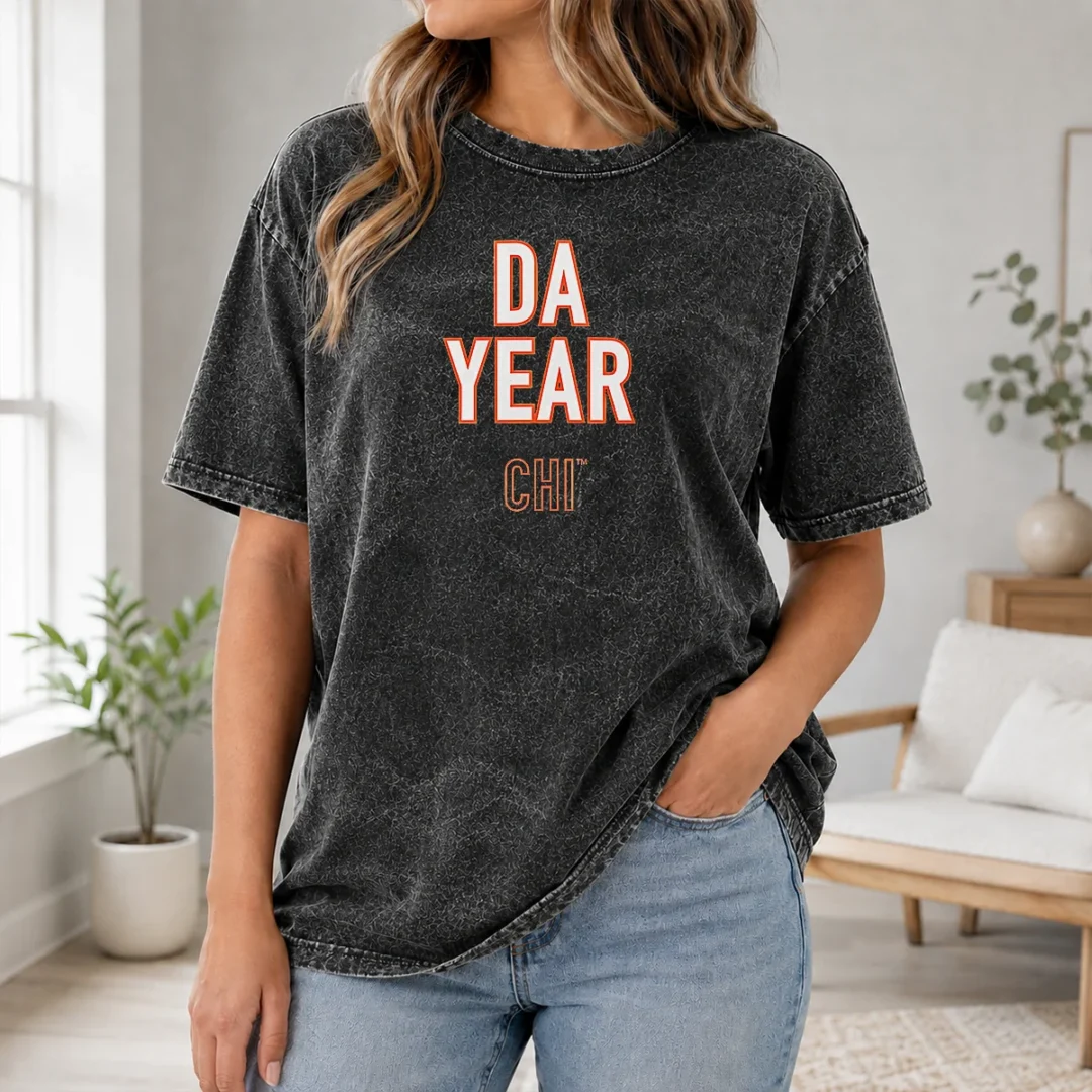 Hot Da Year Chi Chicago Bears Football Washed T Shirt Hot Da Year Chi Chicago Bears Football Washed T-Shirt