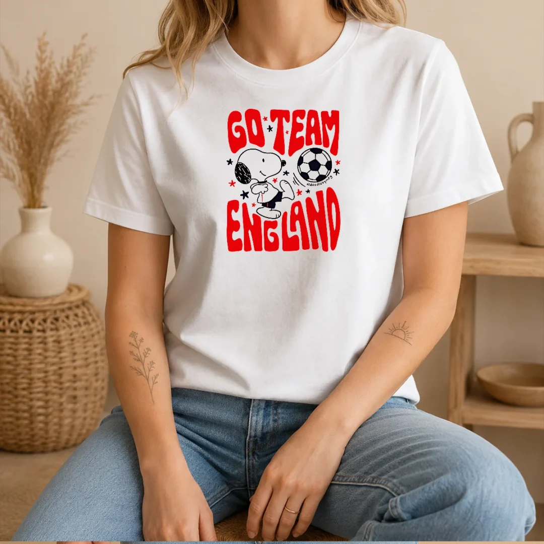 premium-snoopy-england-go-team-england-world-cup-2026-t-shirt-1 Premium Snoopy England Go Team England World Cup 2026 t shirt featuring a classic crew neck and short sleeves
