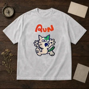 Good Running Scared Cartoon Cat Washed T-Shirt